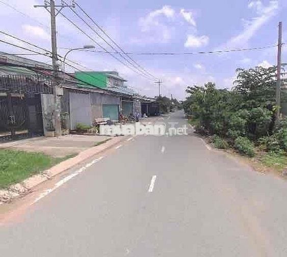 Đất mặt tiềt giá ngon .MT. QL 50  Xã Phong Phú, Huyện:B.Chánh 106m2
