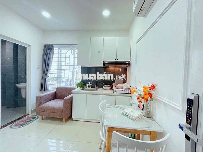 STUDIO CỬA SỔ TRỜI FULL NỘI THẤT CAO CẤP PHÒNG AN NINH
