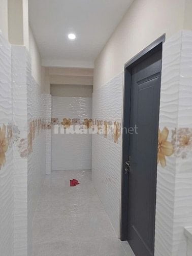 Bán nhà H3m số 341/4/18 Bến Phú Lâm, P9, Q6. DT: 4m x 14m, 3 tầng, ST