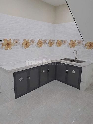 Bán nhà H3m số 341/4/18 Bến Phú Lâm, P9, Q6. DT: 4m x 14m, 3 tầng, ST