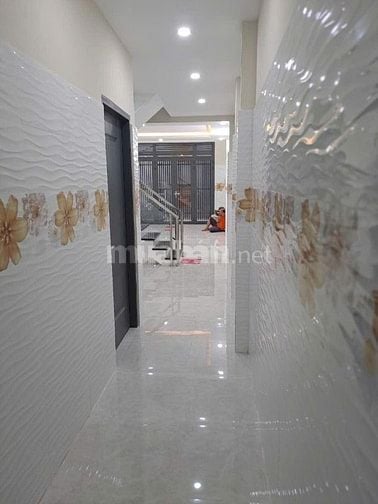 Bán nhà H3m số 341/4/18 Bến Phú Lâm, P9, Q6. DT: 4m x 14m, 3 tầng, ST