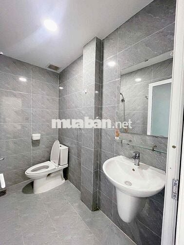 STUDIO CỬA SỔ TRỜI FULL NỘI THẤT CAO CẤP PHÒNG AN NINH