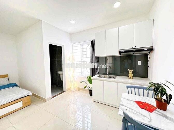 STUDIO CỬA SỔ TRỜI FULL NỘI THẤT CAO CẤP PHÒNG AN NINH