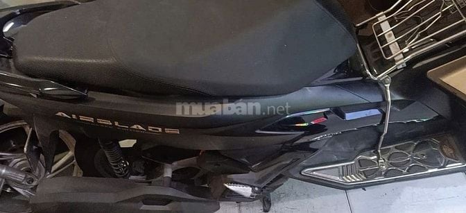 Cần bán xe Airblade 125cc, giấy tờ đầy đủ