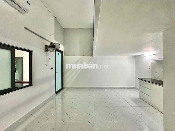 Cho Thuê Phòng Gác Mới 100% Full Nội Thất Ngay Hoàng Hoa Thám Tân Bình