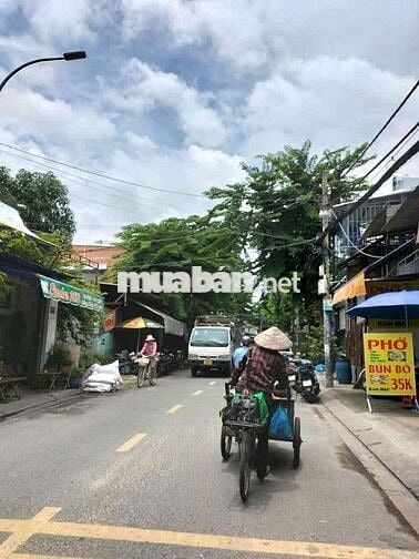 Cho Thuê Nhà ,Mặt Tiền Hẻm : Gần Ngã Tư Bốn Xã