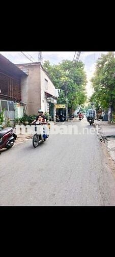 Cho Thuê Nhà ,Mặt Tiền Hẻm : Gần Ngã Tư Bốn Xã