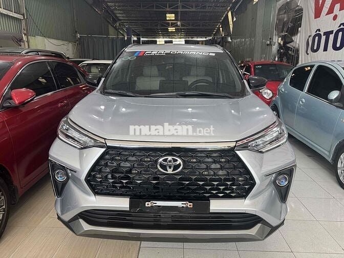 Toyota Veloz Cross 2022 CVT - 83001 km