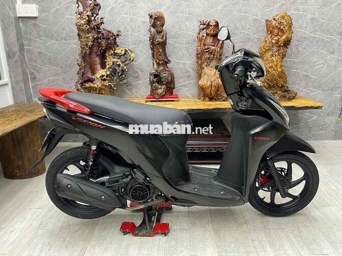 👉Vision 2017 chính chủ biển Tp dàn áo đẹp máy zin