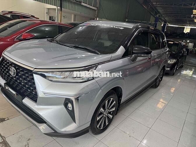 Toyota Veloz Cross 2022 CVT - 83001 km