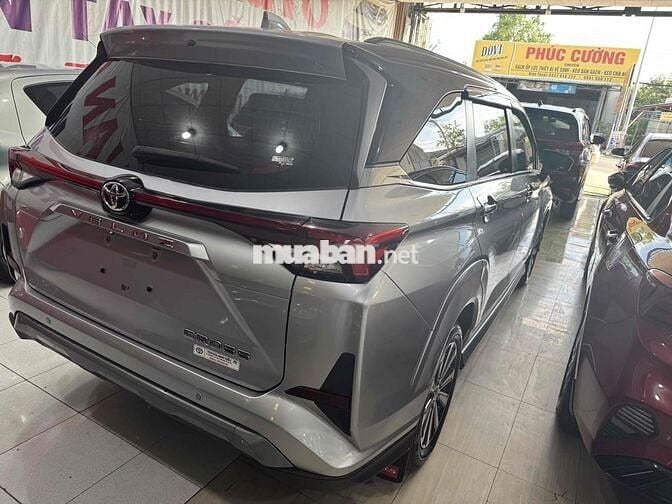 Toyota Veloz Cross 2022 CVT - 83001 km