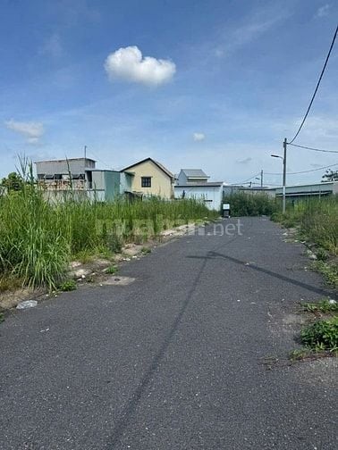 Bán lô đất 80m² xe hơi vào tận nơi