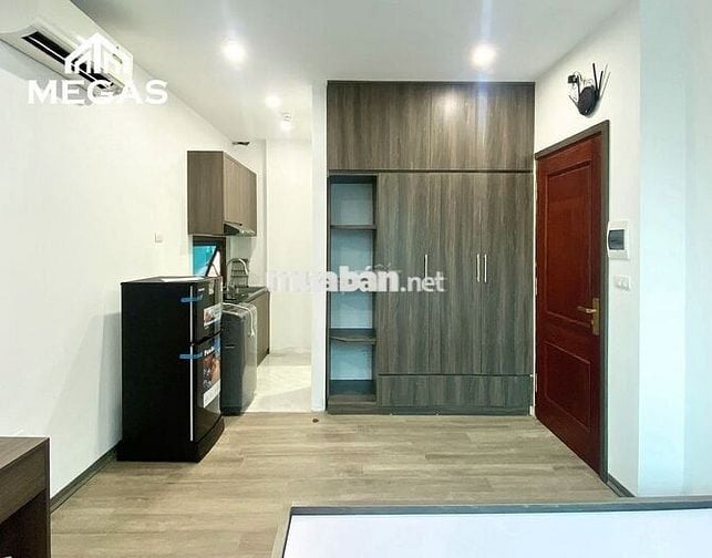 CHO THUÊ STUDIO CỬA SỔ LỚN FULL NỘI THẤT NGAY DƯƠNG QUẢNG HÀM QUAN HOA