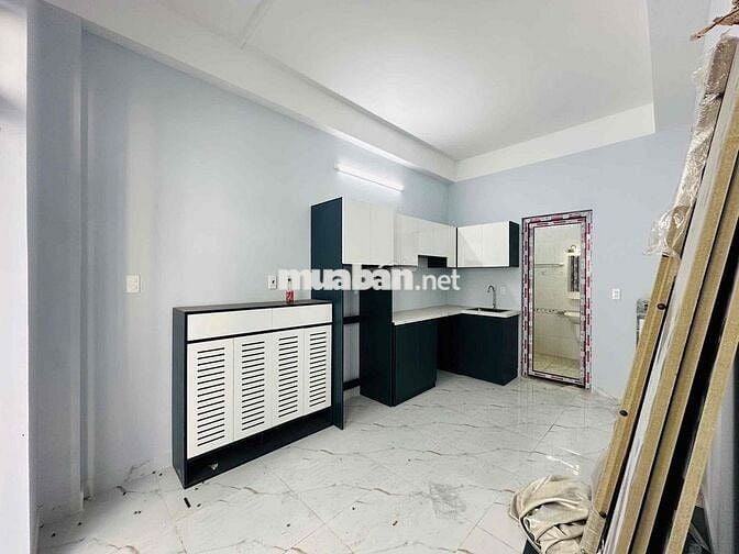 2PN Ban Công 60m2 Ngay Đh Kinh Tế Q10