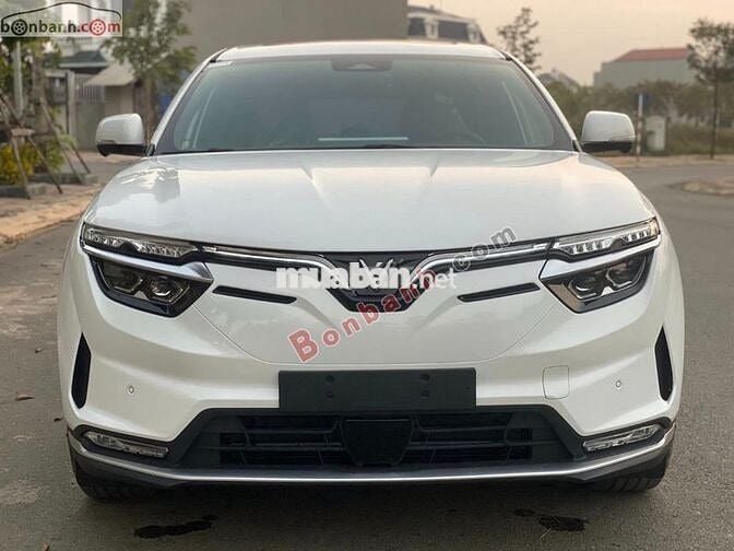 VinFast VF8 Plus 2025