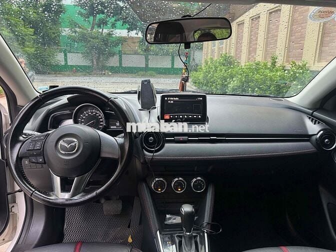 Mazda 2 2016 - 100000 km tên tư nhân xe chất hiếm