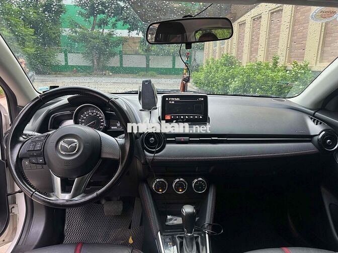 Mazda 2 2016 - 100000 km tên tư nhân xe chất hiếm