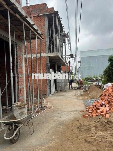 Cặp nền hẻm kỹ thuật Nguyễn Công Bình
