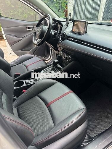 Mazda 2 2016 - 100000 km tên tư nhân xe chất hiếm