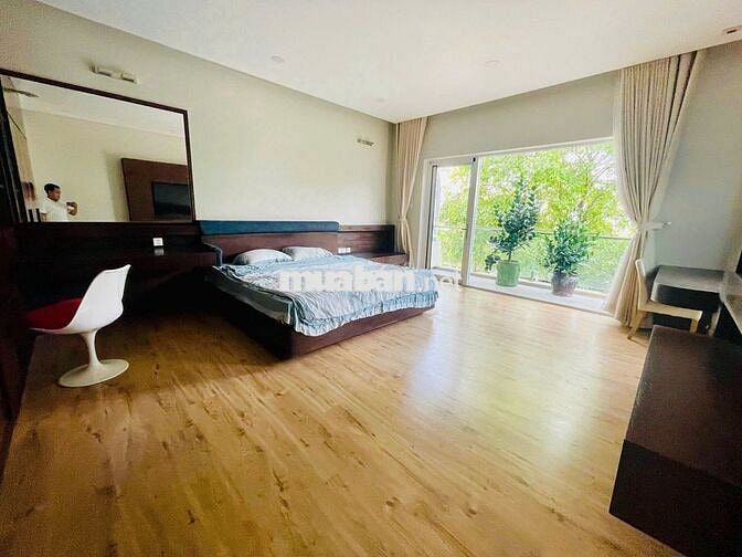 SIÊU PHẨM SÂN BAY. 8X18M - 25E Cửu Long, P.2, Tân Bình, có sân rộng