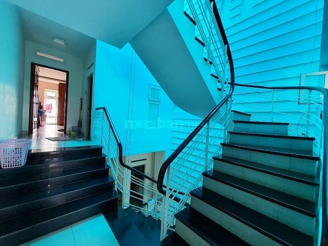 Bán nhà mặt tiền đường Thạnh Mỹ Lợi Quận 2 giá 16,5 tỷ