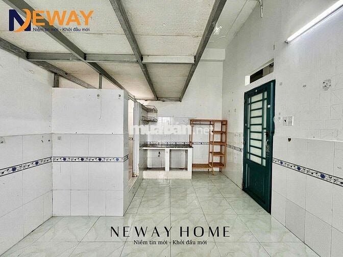 PHÒNG TRỌ SINH VIÊN GÁC CAO CÁCH DH VĂN HIẾN 7P ĐI XE