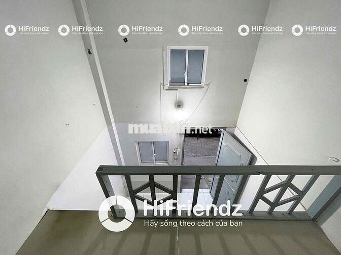 Trống Lại Trệt Free Dịch Vụ - Gác Cao 1m7
