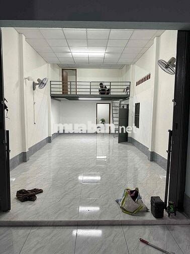 cho thuê nhà NC hẻm Phú Thọ Hoà - gần chợ phường 18 - giá 8tr