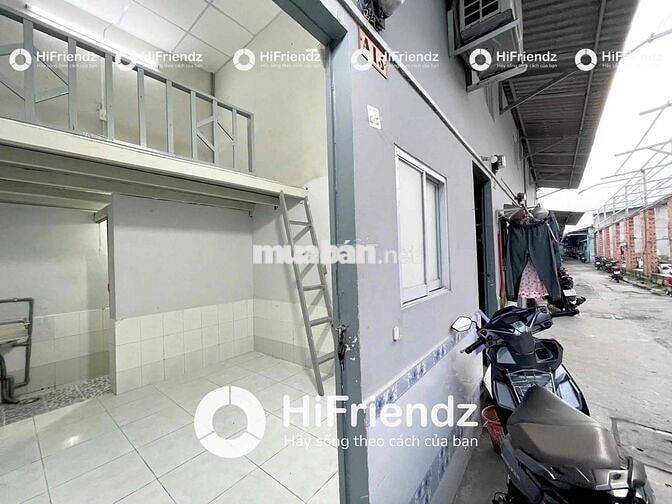 Trống Lại Trệt Free Dịch Vụ - Gác Cao 1m7