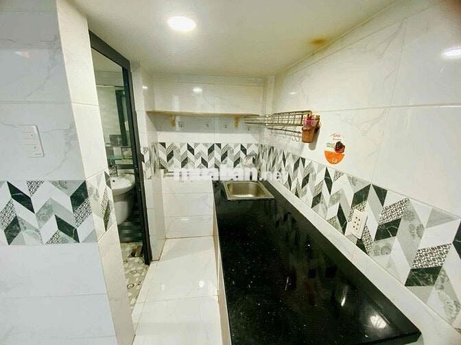 Duplex Sang Xịn Mịn  - Ngay Ngã Tư Bốn Xã - Phòng Siêu Rộng