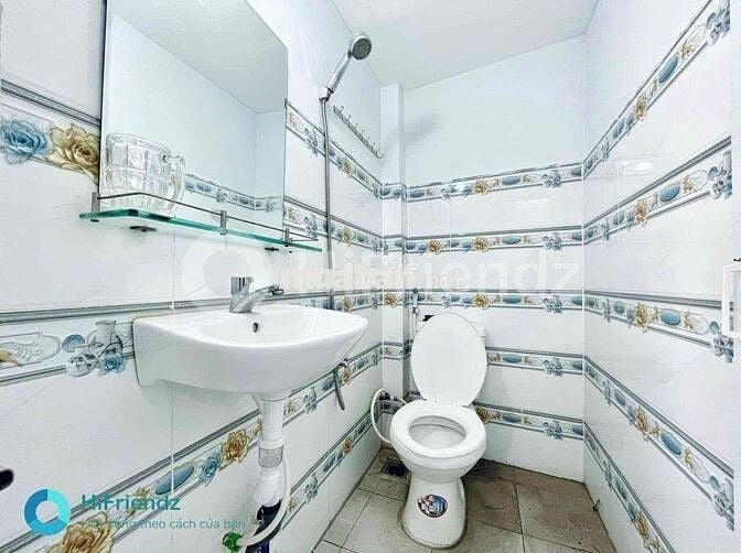 Cho Thuê Căn Hộ Có Gác Lửng Sẵn Máy Lạnh - Cách ĐH Văn Hiến 5P Đi Xe
