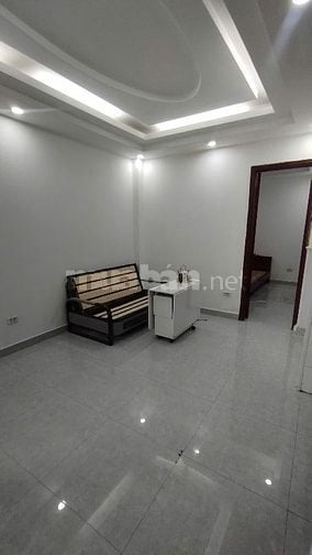 Chính chủ cho thuê căn hộ CCMN số 08 ngõ 225 Quan Hoa, đầy đủ đồ 