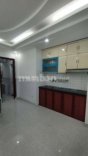 Chính chủ cho thuê căn hộ CCMN số 08 ngõ 225 Quan Hoa, đầy đủ đồ 