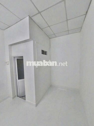 Cho Thuê Nhà 1 Trệt 1 Lầu 3PN 4x14m Hẻm 585 Nguyễn Thị Thập
