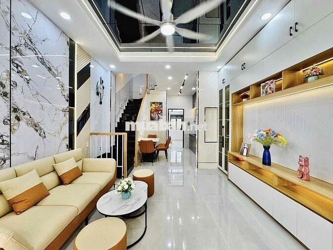 Bán nhà 76/9 Phan Xích Long , hẻm 5m , 40m2 , 2 mặt tiền trước sau
