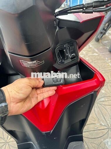 HONDA VARIO FI (2020) (150) BS:65B2:CẦN THƠ