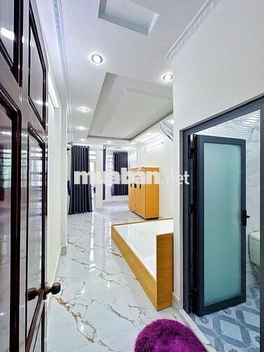 Bán nhà 3 phòng ngủ tại hẻm 138, Trần Hưng Đạo,  2,85 tỷ,