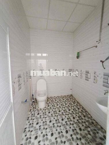 Cho thuê nhà 5x21 .8tr tân kỳ tân quý 1pn 1tolet kinh doanh