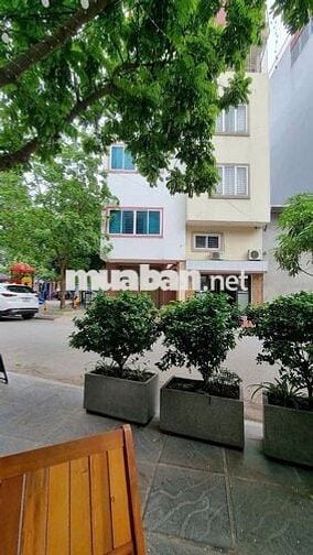 NHÀ ĐẸP 2 MĂT TIỀN KHU ĐÔ THỊ VĂN PHÚ - HÀ ĐÔNG
