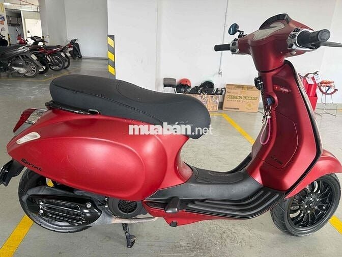 Cần Bán Vespa 2018 Prin đỏ nhám