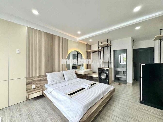 CĂN HỘ CC MINI STUDIO BAN CÔNG TÁCH BẾP FULL NT LUCXURY GẦN SÂN BAY