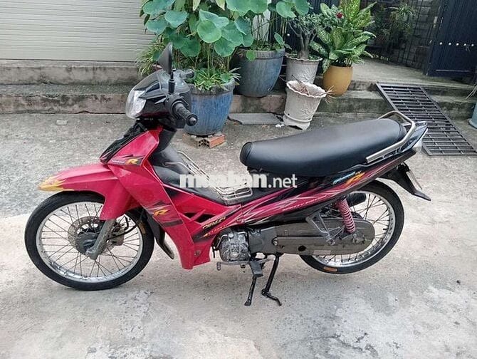 Bán xe sirius 50, màu Đen đỏ