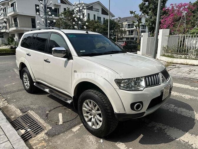 Mitsubishi Pajero Sport 2014 D 4x2 AT - 150000 km