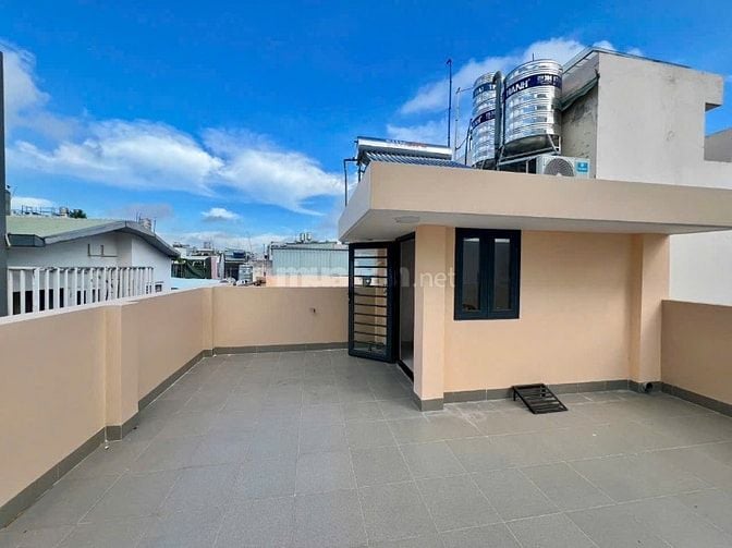 Góc Hẻm Nhiêu Tứ,khu Phan Xích Long,Ngang 6,3m,4Tầng,4PN,Cho Thuê Tốt