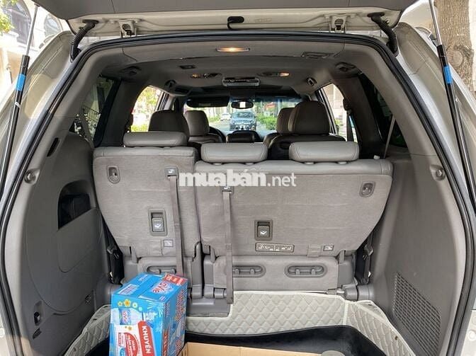 Honda Odyssey 2008 EX-L 3.5 AT - 149000 km