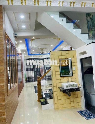 Nhà hẻm xe hơi tới nhà hình chụp thật 💯💯