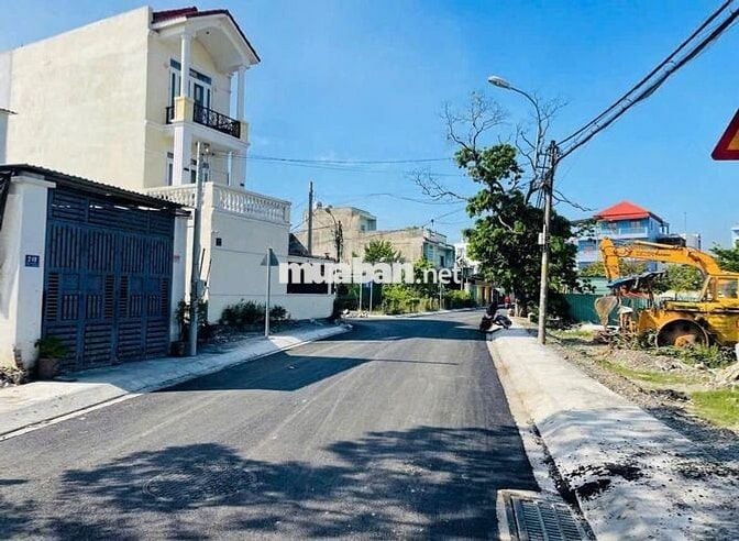 Em cần bán nhanh đất Tân Thông Hội 6×30 sổ hồng riêng giá 600 triệu