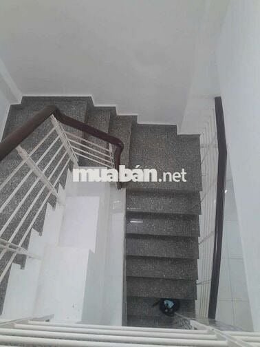 Cần cho thuê nhà P ĐHT Q12 DT . 4x20 ..1 trệt 1 lầu 3 PN 2WS