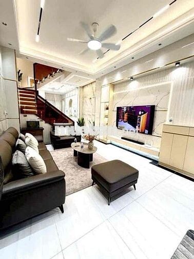 CHỦ GỬI BÁN NHÀ ĐẸP 5 TẦNG ĐÚC 69M2-NGAY TÂN HOÀ ĐÔNG-HXH-7.45TỶ