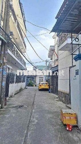 Nhà 4 tầng đường Huỳnh Thị Hai, P. TCH, Q12, dt 108m2 (4mx27m)💰5,3Tỷ